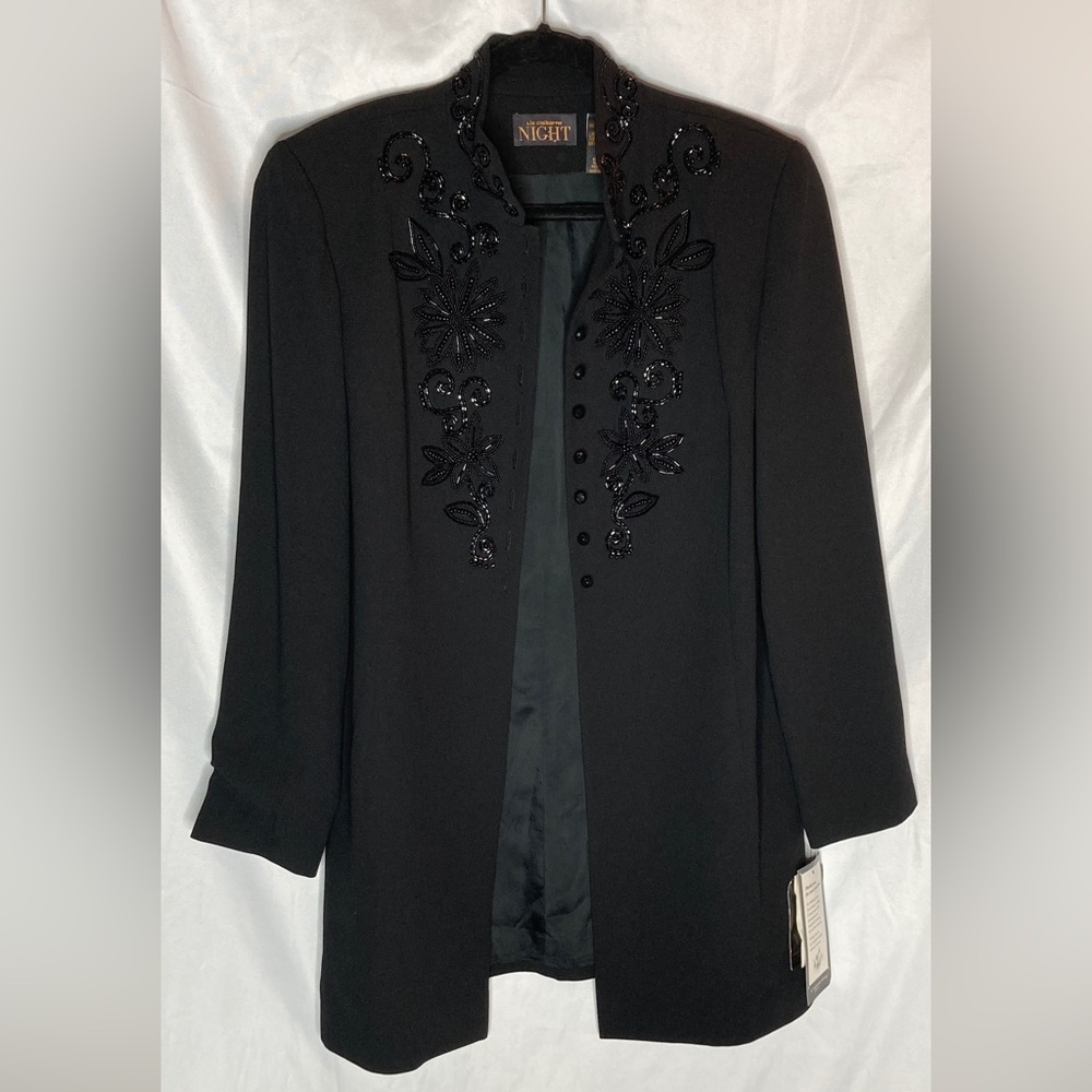 Liz Claiborne Embellished front and Collar Suit Jacket